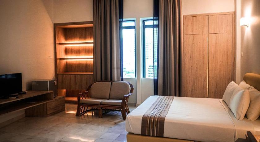 Stallions Suites Penang Jelutong Eksteriør billede